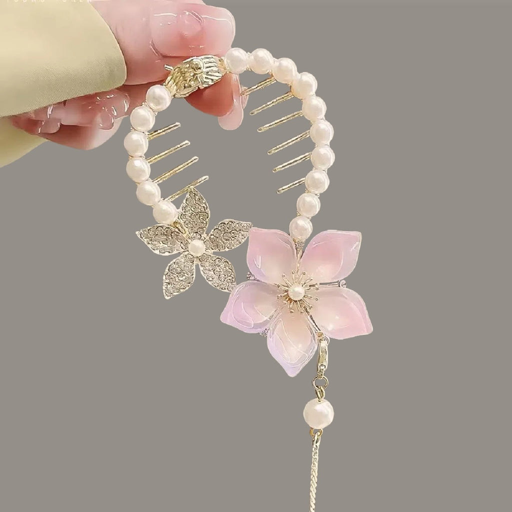 Floral Hair Pin with Pearl Details in Pink — detail view