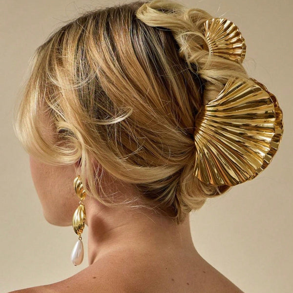 Gold Shell Hair Claw Clip