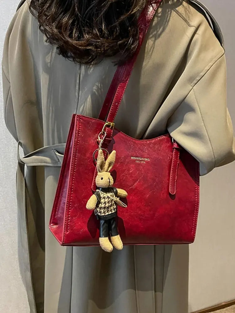 Avignon tote bag in Red — detail