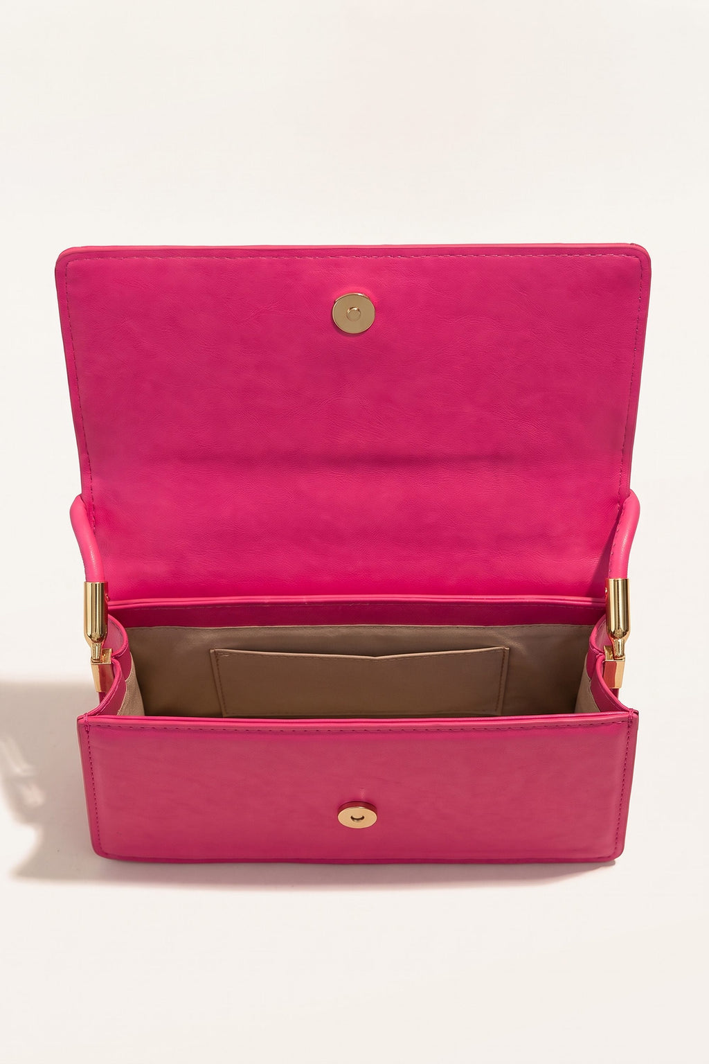 Harriet shoulder bag in pink — open view