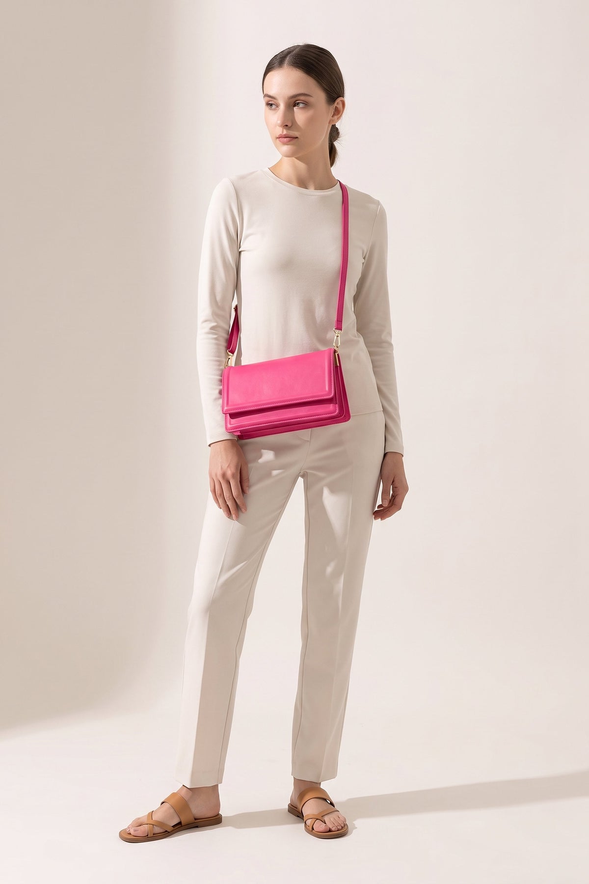 Harriet shoulder bag in pink — on model