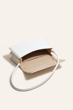 Harriet shoulder bag in white — open view