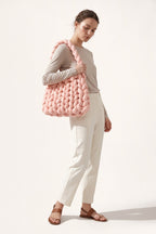 Ottilie tote bag in light pink — on model