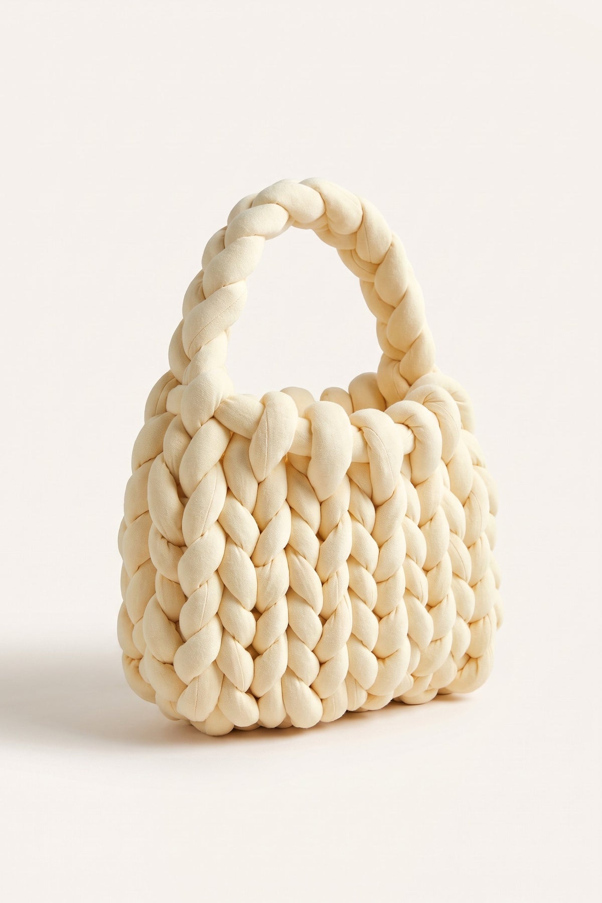 Ottilie tote bag in light yellow — three-quarter view