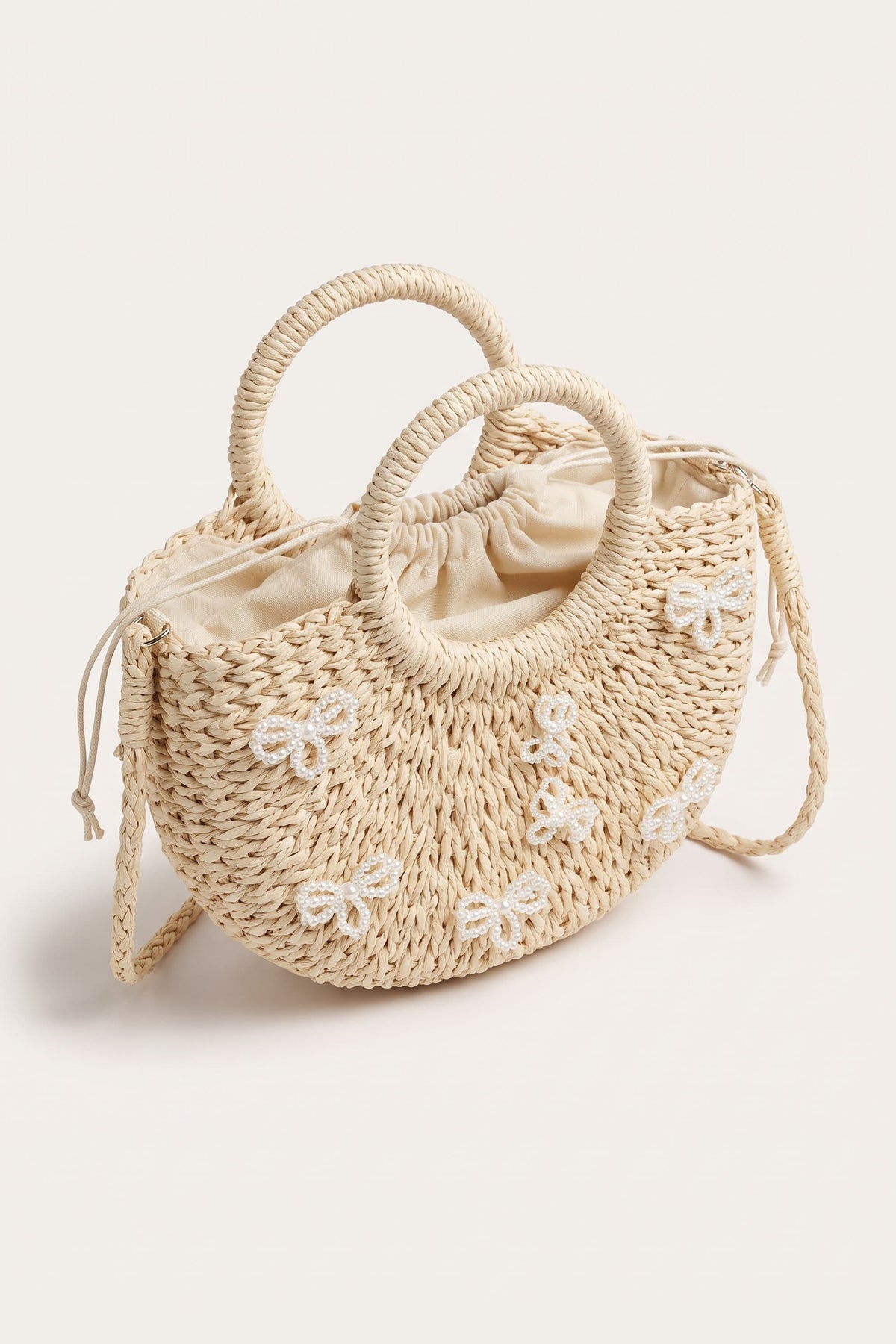 Sabine tote bag in Beige — open view