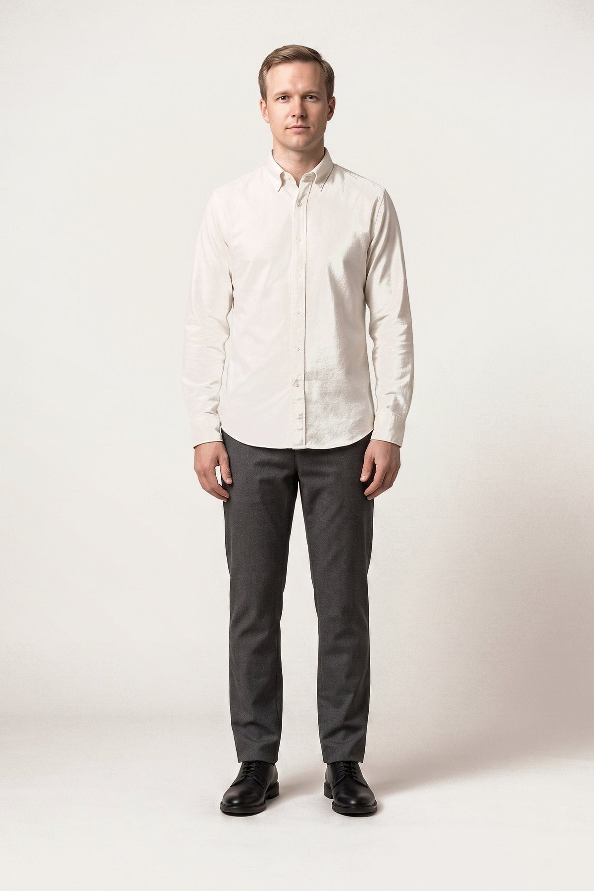 Anton shirt in off-white — front view