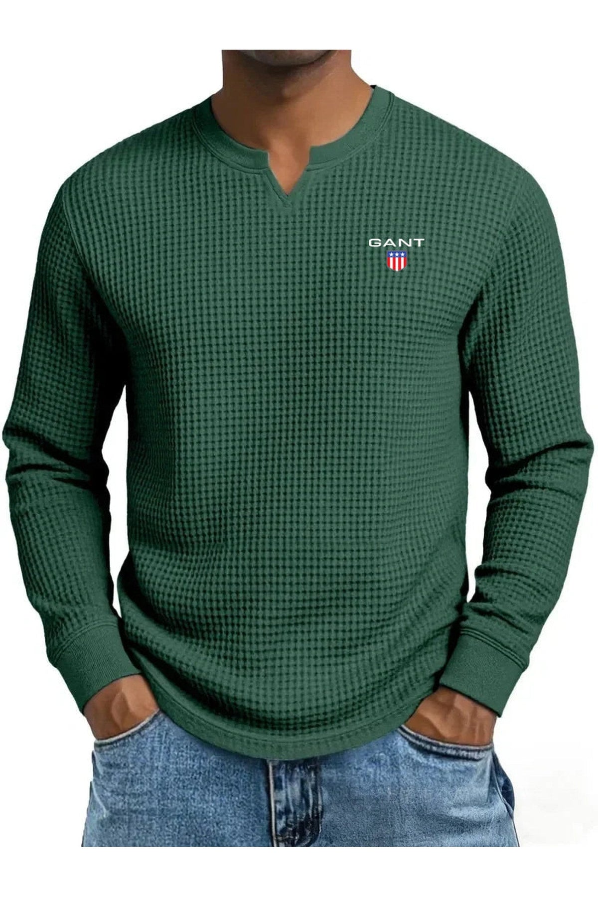 GANT® waffle-knit summer jumper in dark green — front view on model