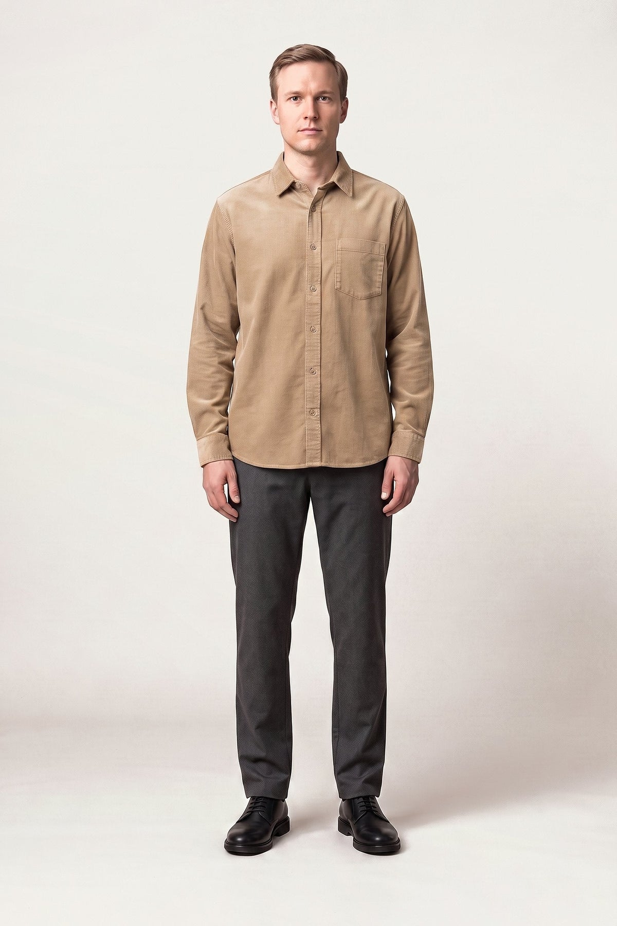 Gunnar shirt in sand — front view