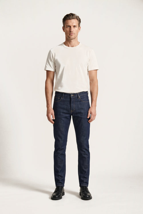 Hjalmar jeans in navy — front view