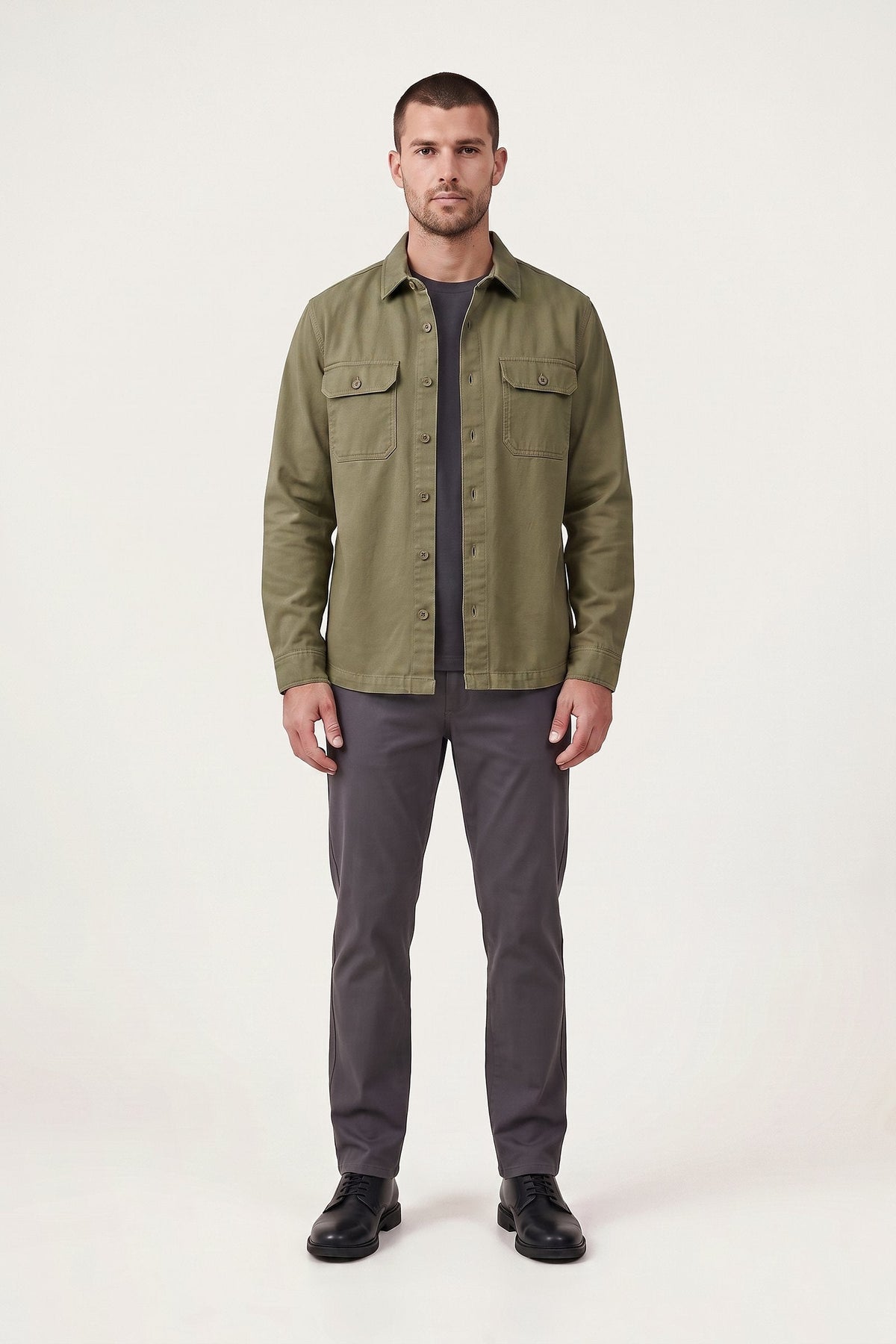 Ivar overshirt in olive green — front view