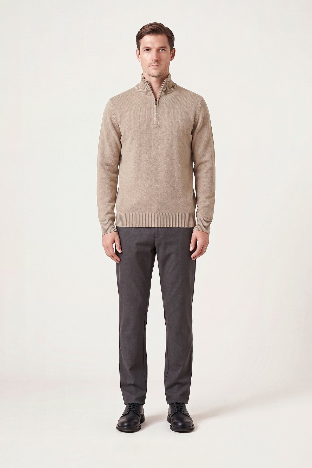 Lund jumper in beige — front view
