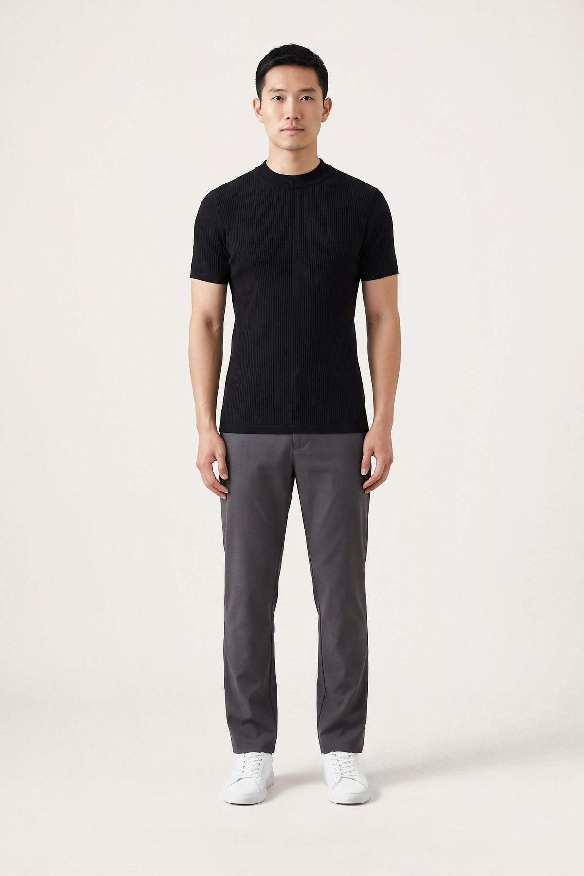 Mårten T-shirt in black — front view on model